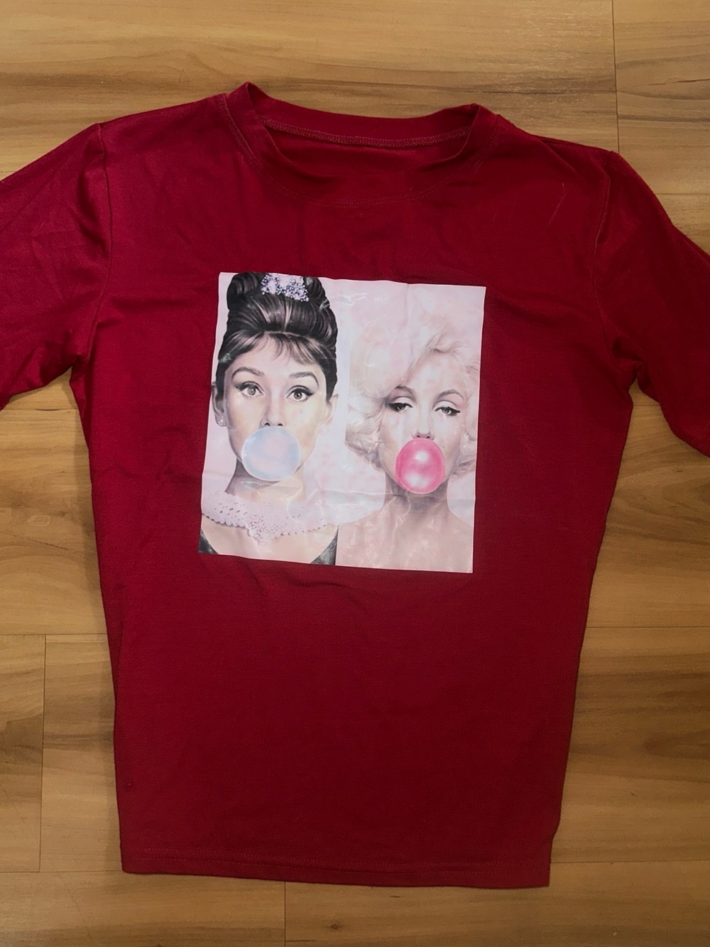 Marilyn Monroe  Bubblegum Portrait Tee - Women